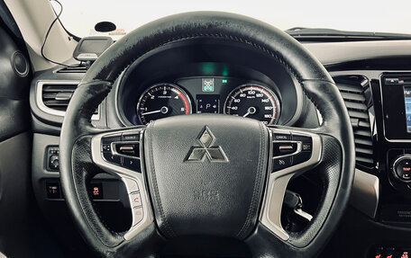 Mitsubishi L200 IV рестайлинг, 2017 год, 2 290 000 рублей, 12 фотография