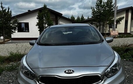 KIA cee'd III, 2013 год, 900 000 рублей, 2 фотография