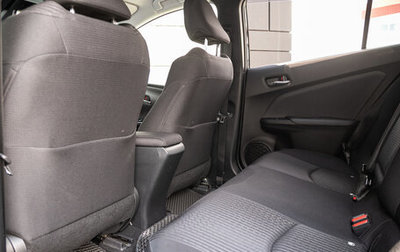 Toyota Prius IV XW50, 2018 год, 1 659 000 рублей, 1 фотография