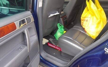 Volkswagen Touareg III, 2005 год, 850 000 рублей, 11 фотография
