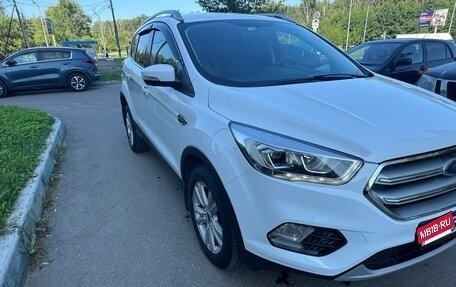 Ford Kuga III, 2019 год, 1 930 000 рублей, 5 фотография
