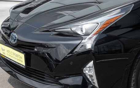 Toyota Prius IV XW50, 2018 год, 1 659 000 рублей, 12 фотография