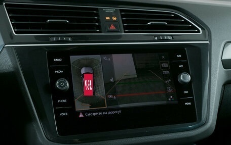 Volkswagen Tiguan II, 2018 год, 2 750 000 рублей, 19 фотография