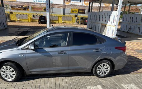 Hyundai Solaris II рестайлинг, 2019 год, 1 520 000 рублей, 3 фотография