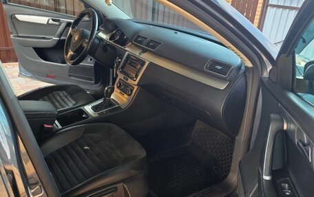Volkswagen Passat B7, 2011 год, 990 000 рублей, 15 фотография