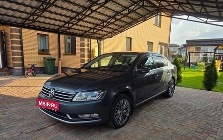 Volkswagen Passat B7, 2011 год, 990 000 рублей, 7 фотография