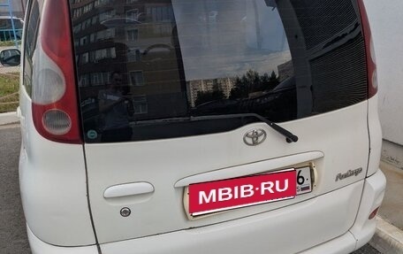 Toyota FunCargo, 1999 год, 325 000 рублей, 2 фотография