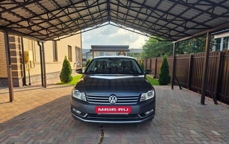 Volkswagen Passat B7, 2011 год, 990 000 рублей, 8 фотография
