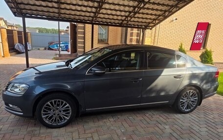 Volkswagen Passat B7, 2011 год, 990 000 рублей, 6 фотография