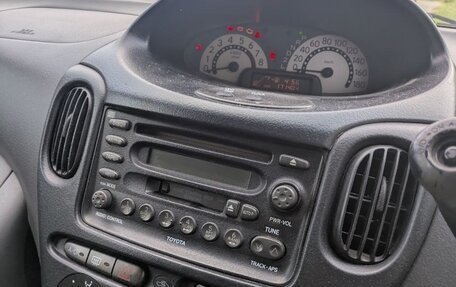 Toyota FunCargo, 1999 год, 325 000 рублей, 13 фотография