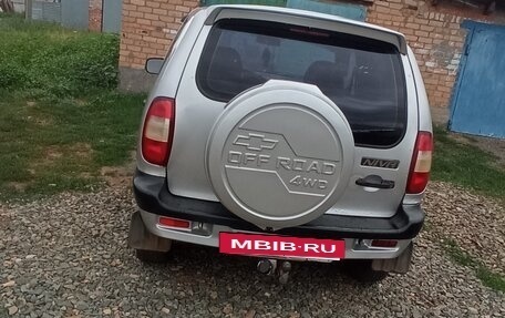 Chevrolet Niva I рестайлинг, 2005 год, 355 000 рублей, 3 фотография