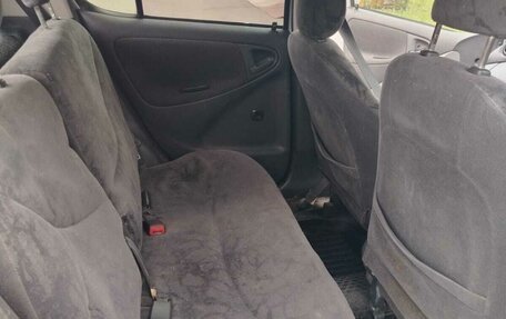 Toyota Vitz, 2001 год, 320 000 рублей, 9 фотография