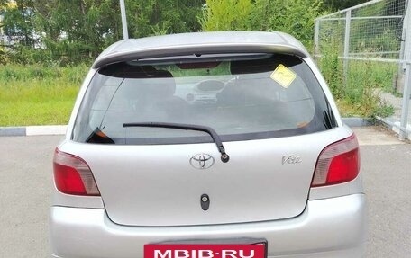 Toyota Vitz, 2001 год, 320 000 рублей, 8 фотография