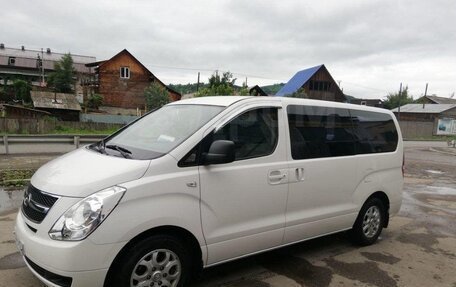 Hyundai Grand Starex Grand Starex I рестайлинг 2, 2015 год, 2 300 000 рублей, 4 фотография