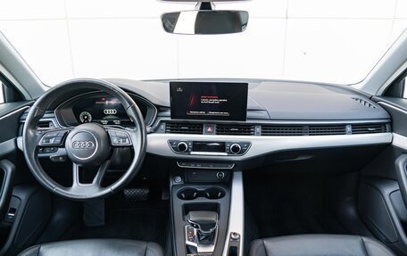Audi A4, 2020 год, 2 490 000 рублей, 10 фотография