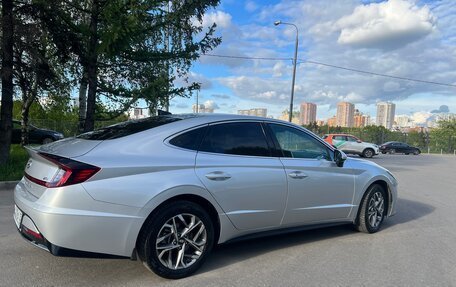 Hyundai Sonata VIII, 2022 год, 2 640 000 рублей, 4 фотография