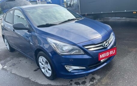 Hyundai Solaris II рестайлинг, 2016 год, 1 000 000 рублей, 15 фотография