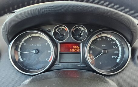 Peugeot 408 I рестайлинг, 2014 год, 590 000 рублей, 9 фотография