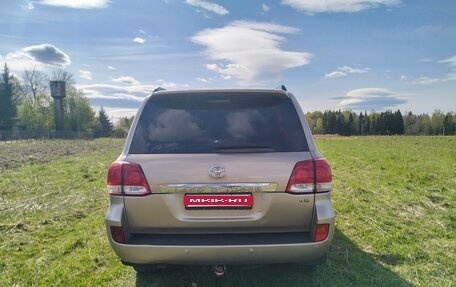 Toyota Land Cruiser 200, 2008 год, 2 230 000 рублей, 4 фотография