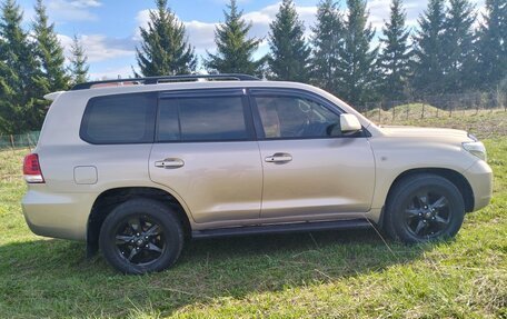 Toyota Land Cruiser 200, 2008 год, 2 230 000 рублей, 15 фотография