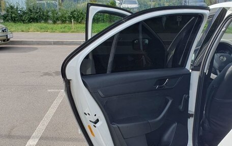 Skoda Rapid I, 2017 год, 1 300 000 рублей, 5 фотография