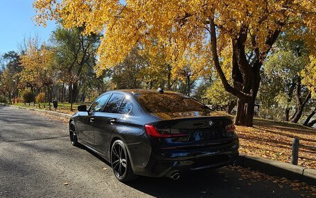 BMW 3 серия, 2020 год, 4 450 000 рублей, 2 фотография