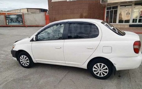 Toyota Platz, 2000 год, 310 000 рублей, 3 фотография