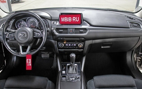 Mazda 6, 2017 год, 2 498 000 рублей, 14 фотография