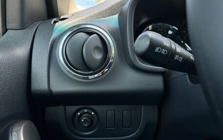 Renault Sandero II рестайлинг, 2019 год, 950 000 рублей, 4 фотография