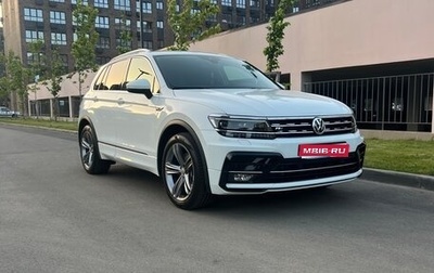 Volkswagen Tiguan II, 2020 год, 3 850 000 рублей, 1 фотография