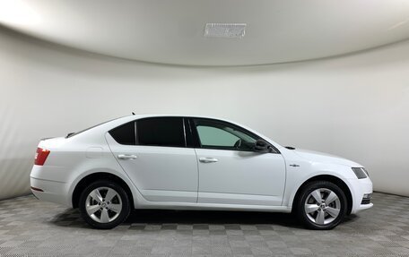 Skoda Octavia, 2019 год, 1 780 000 рублей, 4 фотография