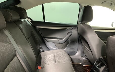 Skoda Octavia, 2019 год, 1 780 000 рублей, 17 фотография