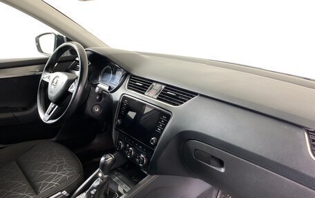 Skoda Octavia, 2019 год, 1 780 000 рублей, 13 фотография