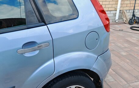 Ford Fiesta, 2006 год, 370 000 рублей, 13 фотография
