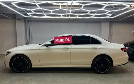 Mercedes-Benz E-Класс, 2021 год, 3 730 000 рублей, 5 фотография
