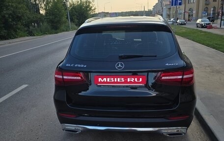 Mercedes-Benz GLC, 2017 год, 3 300 000 рублей, 5 фотография