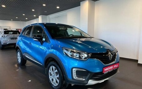 Renault Kaptur I рестайлинг, 2017 год, 1 445 000 рублей, 1 фотография