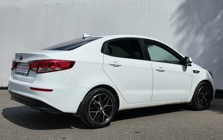 KIA Rio III рестайлинг, 2017 год, 1 070 000 рублей, 5 фотография