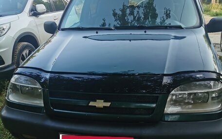 Chevrolet Niva I рестайлинг, 2003 год, 320 000 рублей, 1 фотография