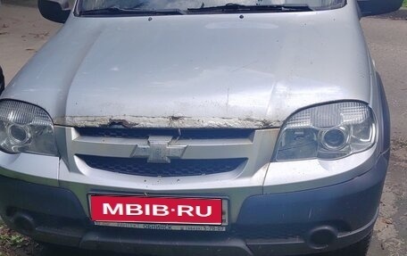 Chevrolet Niva I рестайлинг, 2011 год, 423 000 рублей, 1 фотография