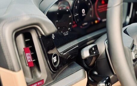 Porsche Cayenne III, 2025 год, 18 500 000 рублей, 24 фотография