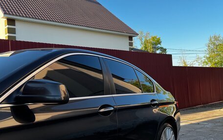 BMW 5 серия, 2012 год, 1 850 000 рублей, 2 фотография