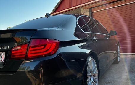 BMW 5 серия, 2012 год, 1 850 000 рублей, 8 фотография