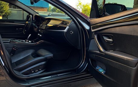 BMW 5 серия, 2012 год, 1 850 000 рублей, 18 фотография
