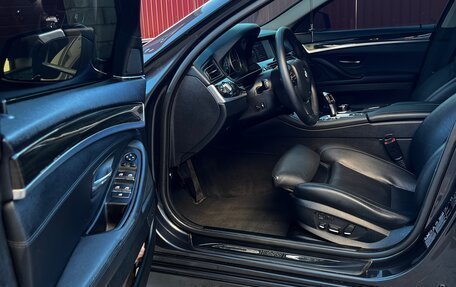 BMW 5 серия, 2012 год, 1 850 000 рублей, 24 фотография