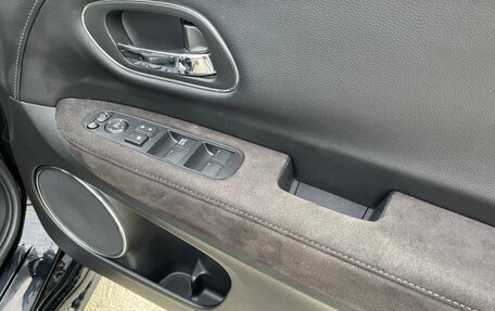 Honda Vezel, 2018 год, 2 200 000 рублей, 33 фотография
