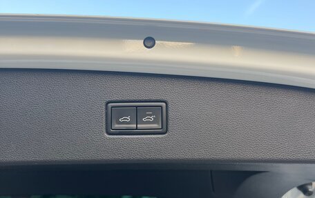 Volkswagen Tiguan II, 2020 год, 3 850 000 рублей, 12 фотография