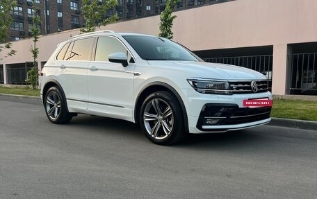 Volkswagen Tiguan II, 2020 год, 3 850 000 рублей, 2 фотография