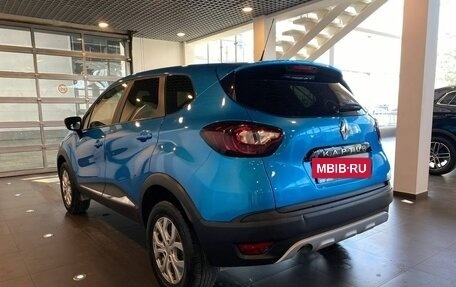 Renault Kaptur I рестайлинг, 2017 год, 1 445 000 рублей, 5 фотография