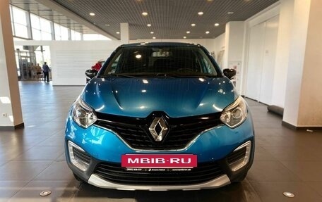 Renault Kaptur I рестайлинг, 2017 год, 1 445 000 рублей, 8 фотография
